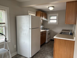 16 1st St Unit 16 0.5 First St, Glens Falls, NY 12801