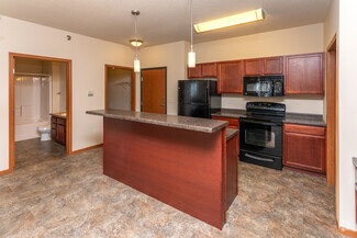 3601 University Dr S, Fargo, ND 58104