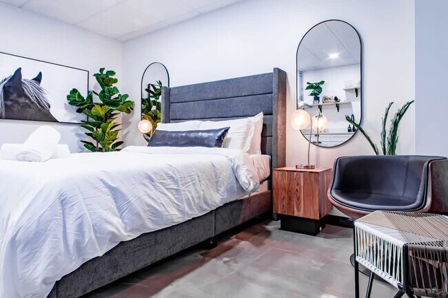 1020 16th St NW unit ID1037707P, Washington, DC 20036 - photo 5