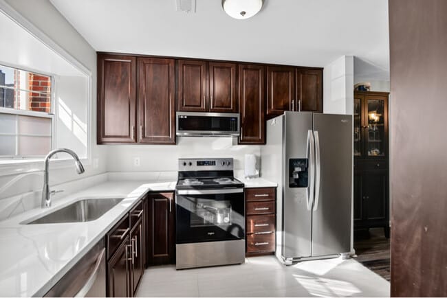 405 Westminster Ln, Stafford, VA 22556 - photo 7