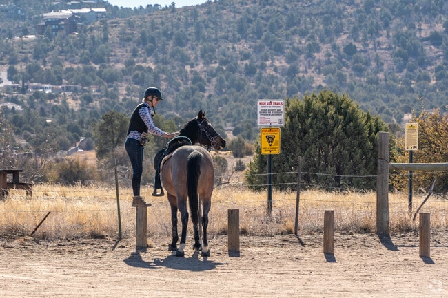 The Williamson Valley’s beautiful trails in Prescott are best seen from horseback.