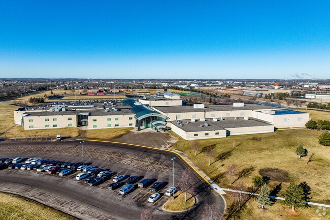 Monticello Senior High School has an overall Niche grade of 'B'.