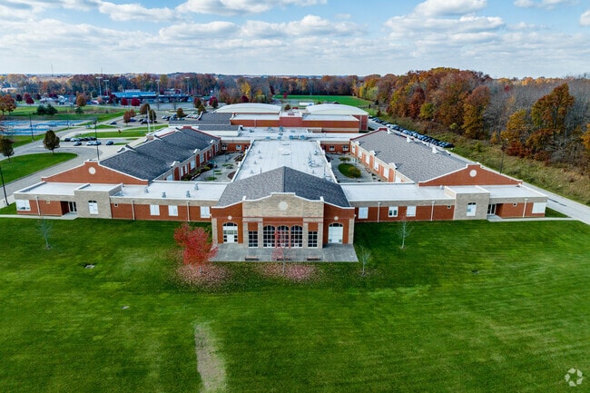 Ravenna High School located in a picturesque setting in Ravenna.