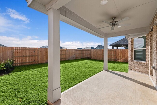 8054 Kay Harbor Dr, Cypress, TX 77433 - photo 3