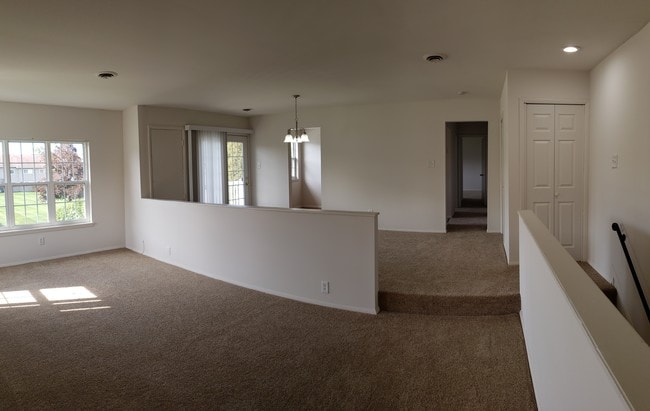 Presidential Living & Dining Room
