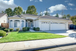 1903 E Emerald Ave, Fresno, CA 93720