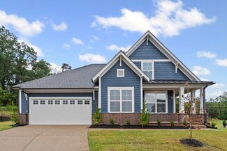 135 Live Oak Cove, Oakland, TN 38060
