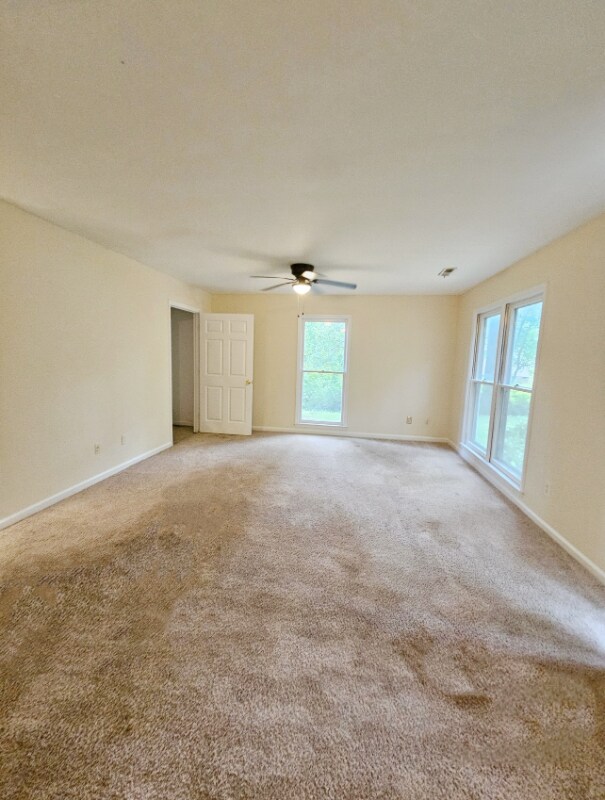 1421 Bogart St, Greensboro, NC 27405 - photo 7