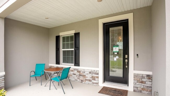 732 Sunshower Dr unit 37110512, Lady Lake, FL 32159 - photo 4