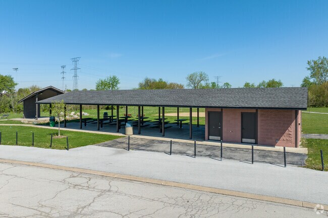 Union Creek Park picnic area is next to baseball diamonds for snacks after practice.
