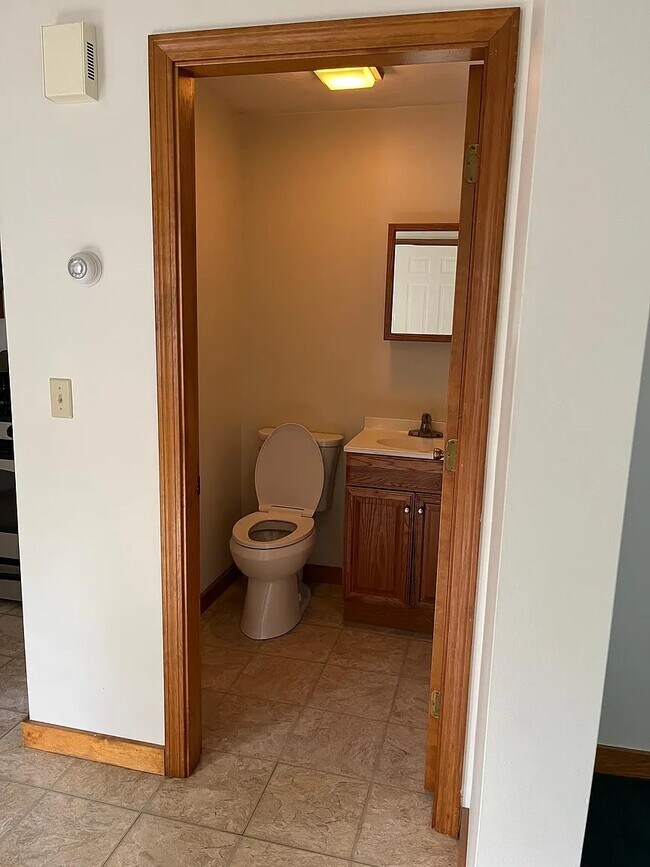 96 Prospect St unit 1, Rockland, MA 02370 - photo 6