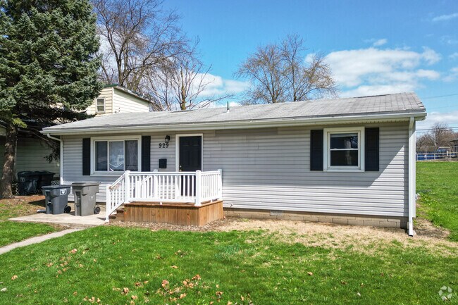 Ranch style homes are a popular option for those looking to move to the Fifth Ward neighborhood of Lima.