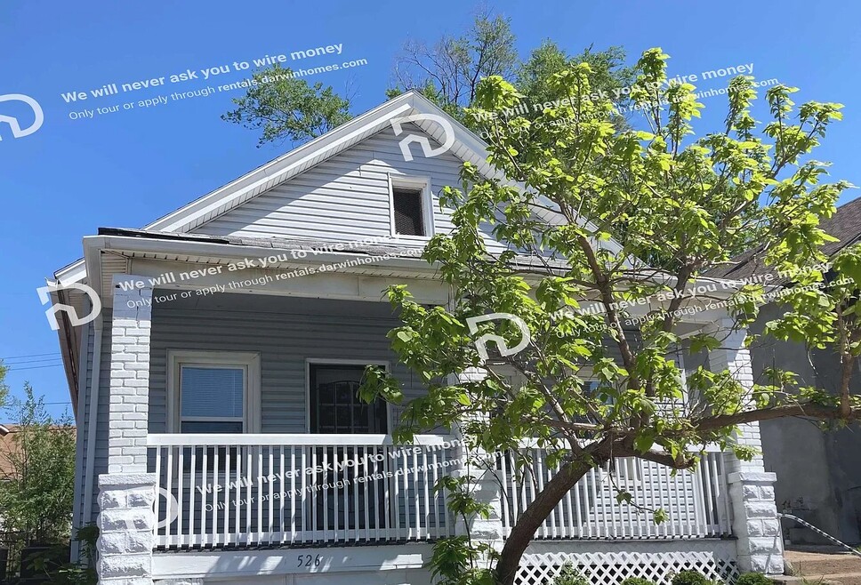 526 Tauromee Ave, Kansas City, KS 66101 - photo 1