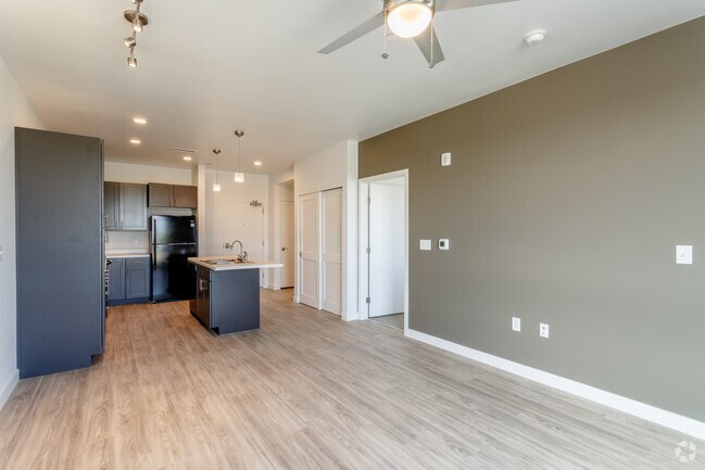 Crossing Pointe North - Age 62+ Living, Thornton, CO 80233 - photo 2