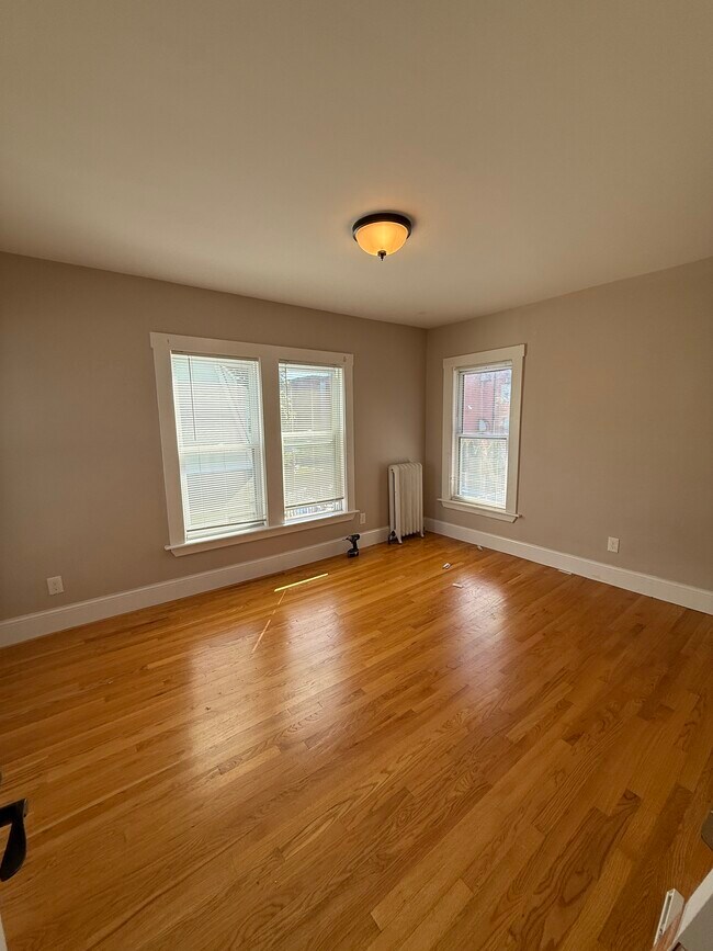 20 Mansfield St unit 2, Allston, MA 02134 - photo 7