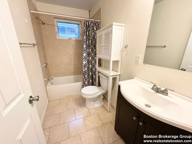 93 Hillside St unit 2, Roxbury Crossing, MA 02120 - photo 5