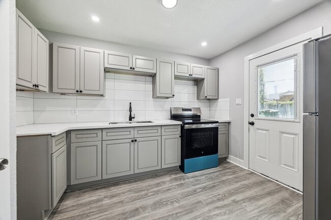 3431 Rosedale St unit 1, Houston, TX 77004 - photo 4