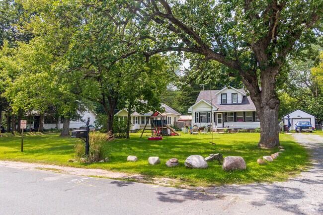 Community ties run strong across Stacy neighborhoods.