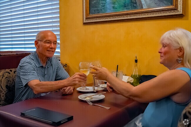 Sorella's Ristorante is the perfect place for a date night to enjoy a nice meal with loved ones.