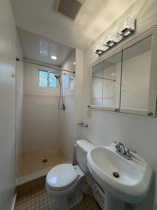 52 Porter St unit 1, Cambridge, MA 02141 - photo 6