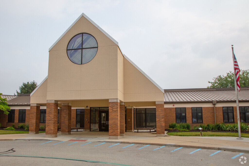 New Britton Elementary School front entrance in New Britton.