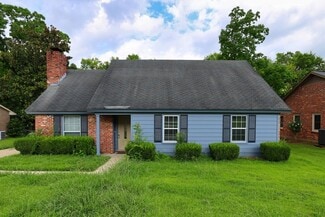 5817 Carriage Brook Rd, Montgomery, AL 36116