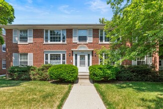 8130 W North Ave Unit 1, Wauwatosa, WI 53213