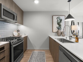 12655 120th Ave NE, Kirkland, WA 98034