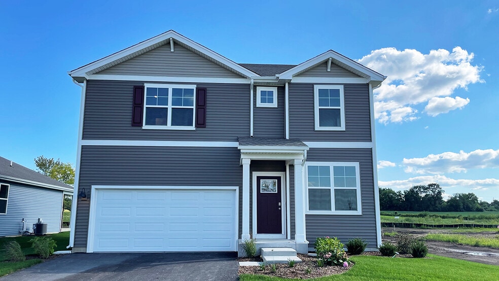 978 Garnet Ln, Montgomery, IL 60538 - photo 1