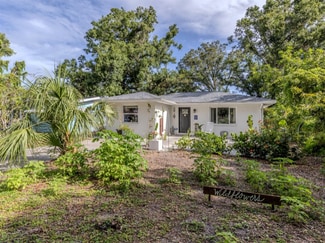 829 Groveland Ave, Venice, FL 34285