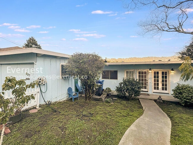 537 Madison St, Albany, CA 94706 - photo 2