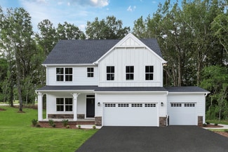 758 Cobblestone Ct, Grand Island, NY 14072