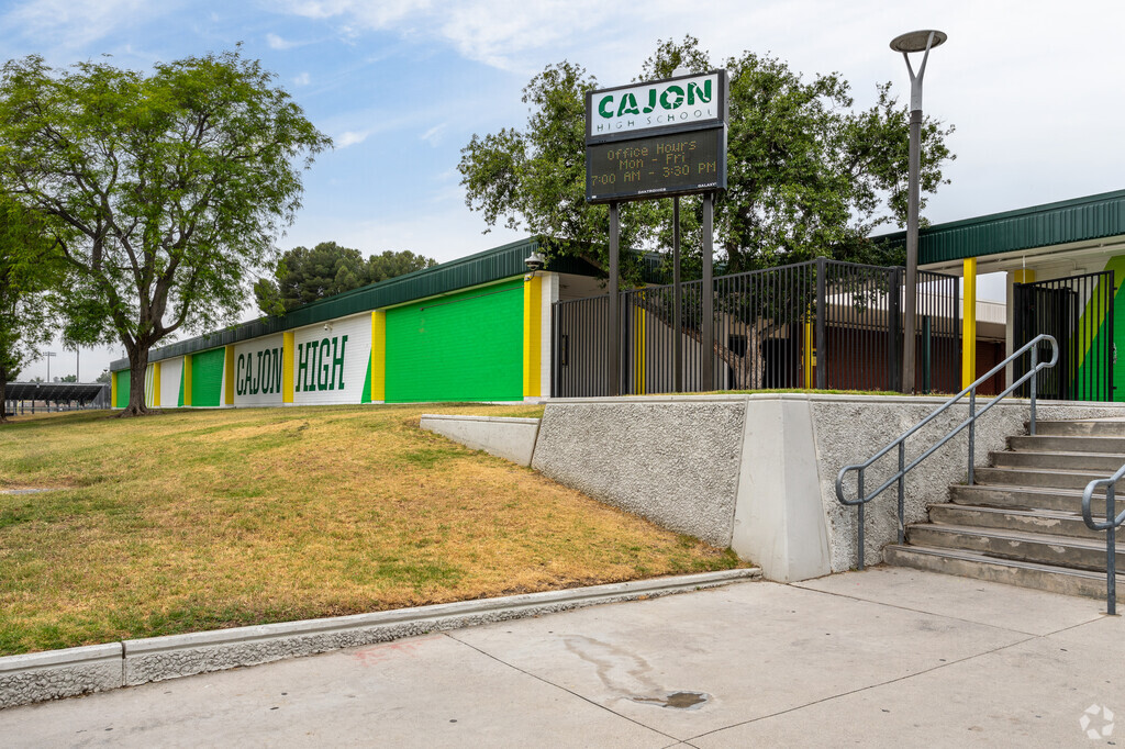 Cajon High School, Rankings & Reviews