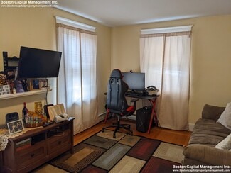 464 Highland Ave Unit 1, Malden, MA 02148