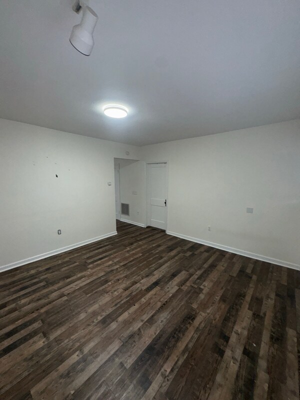 28141 E Broadway St unit 1, Walbridge, OH 43465 - photo 2