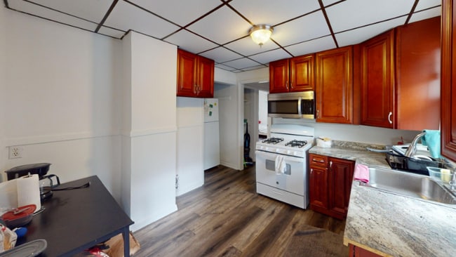 33 Schubert St unit 2fl, Binghamton, NY 13905 - photo 6