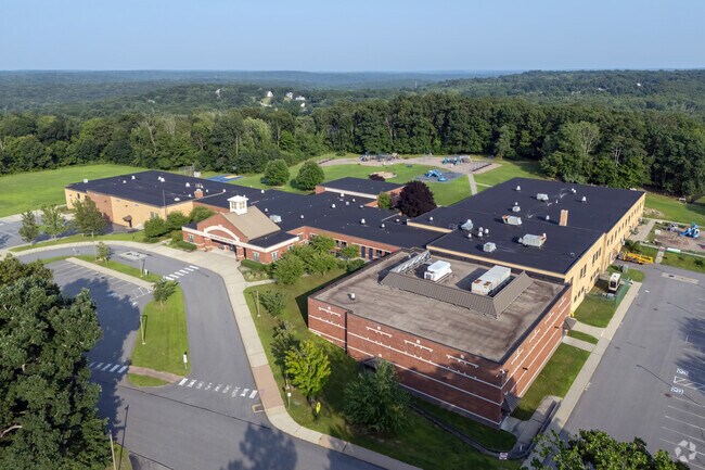 Elmer Thienes-Mary Hall Elementary School boasts a convenient drop-off area.