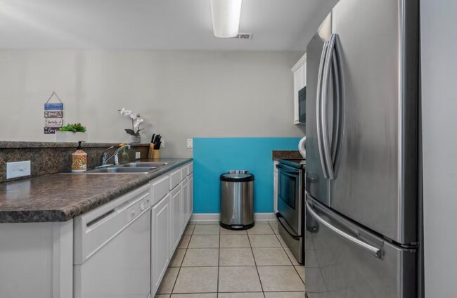 2200 Crow Ln, Myrtle Beach, SC 29577 - photo 7