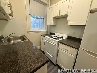 1185 Boylston St Unit 3, Boston, MA 02215