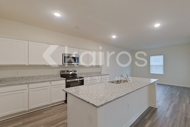 653 Castillo Dr, Loris, SC 29569 - photo 5