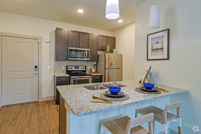 Lenox SoCo, Austin, TX 78745 - photo 2