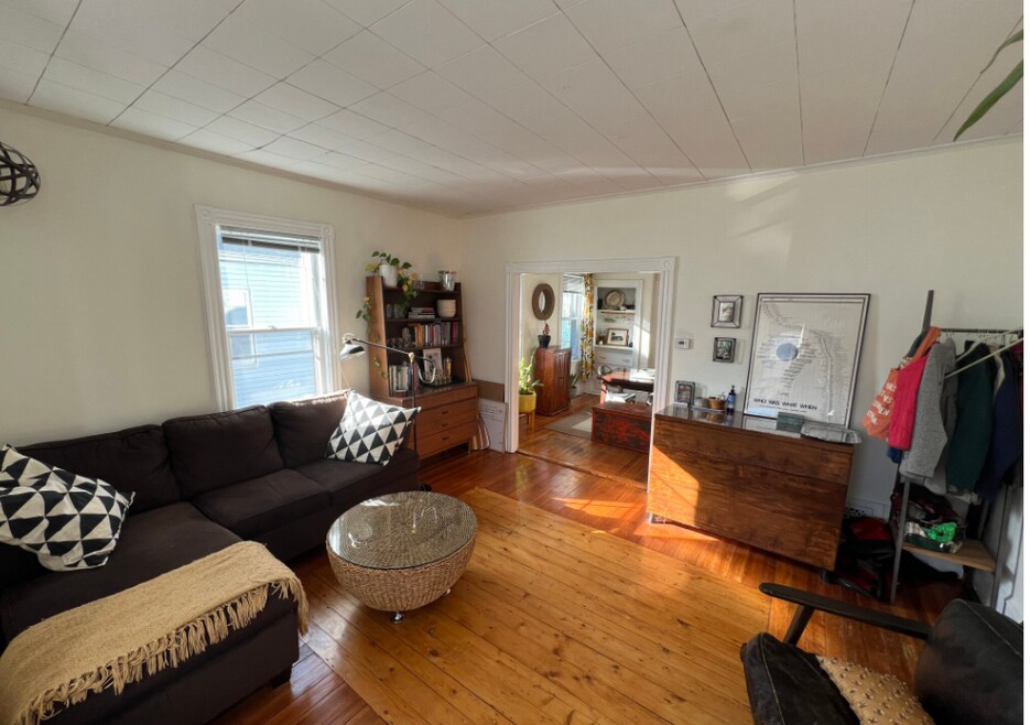 10 Hancock St unit 2, Boston, MA 02114 - photo 1