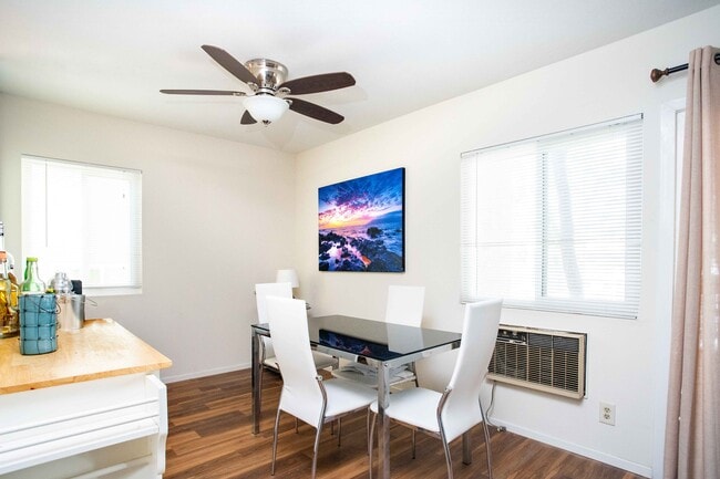 4903 Indian Wood Rd, Culver City, CA 90230 - photo 3