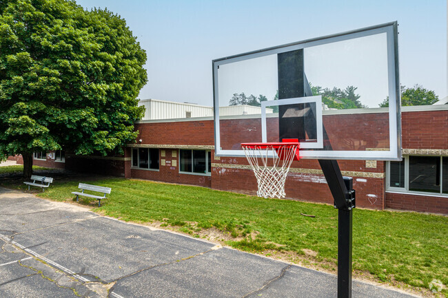 Lakeshore Elementary School in Holland, Michigan.