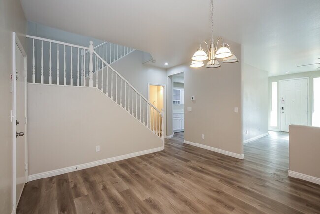 4404 Altamira Cave Dr, North Las Vegas, NV 89031 - photo 6