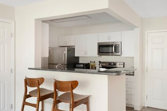 21-21 Spencer St, Lebanon, NH 03766