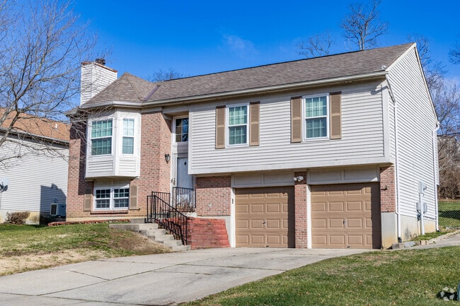 Split-Levels are common throughout Independence.