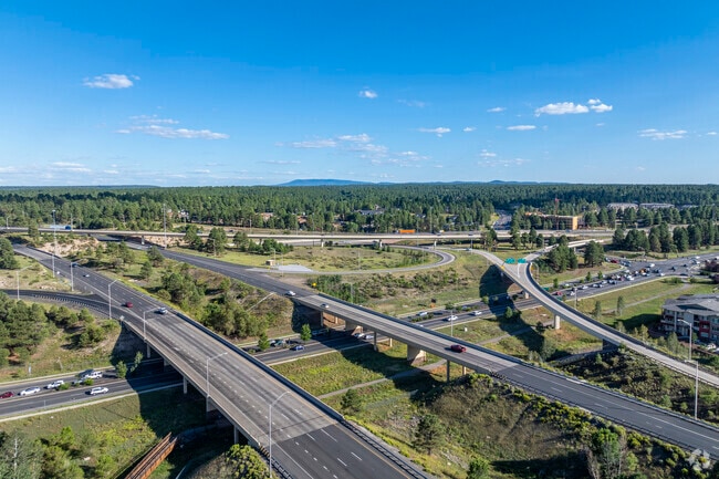 Kachina Village offers effortless freeway access for a smooth and convenient commute.