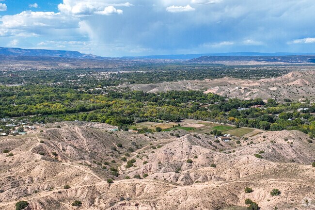 The rugged neighborhood of Arroyo Seco lies near the Santa Cruz Valley and river.