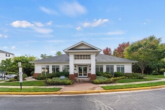 7351-7351 Yountville Dr, Gainesville, VA 20155